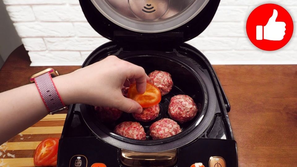 Котлеты с помидорами и сыром: легкое и вкусное решение для любого дня