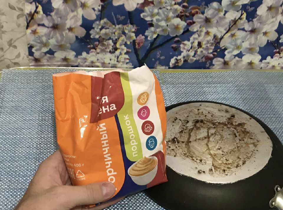 Эффективный способ освежить кухонную утварь с горчичным порошком