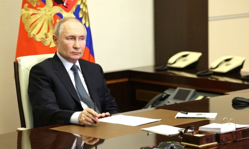 Новые законы Путина: более строгие меры против терроризма и изменения для мигрантов