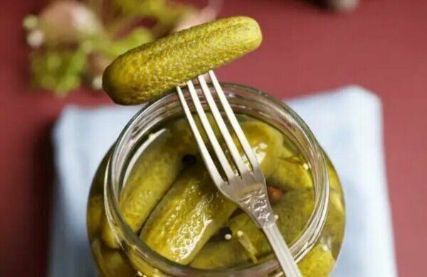 Почему ваши маринованные огурцы становятся мягкими?