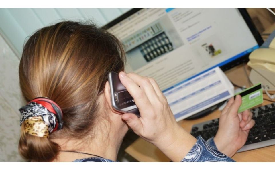 Как пожилая женщина стала жертвой мошенников