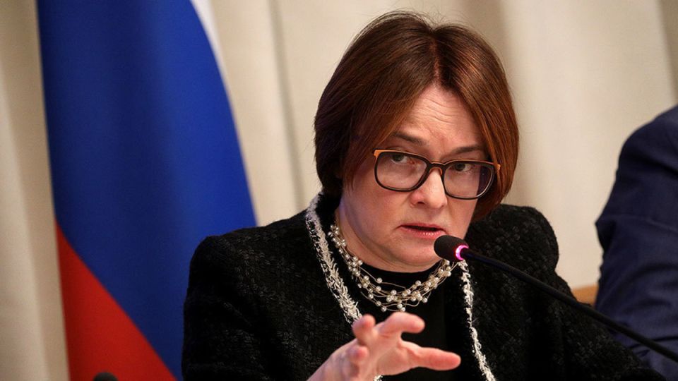 Наличные под контролем: как соцсети изменят ваши финансовые привычки