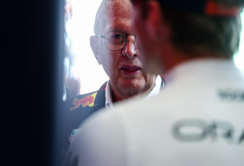 ����� ����������� ������ ������: ������� ������� Red Bull ��� ��������