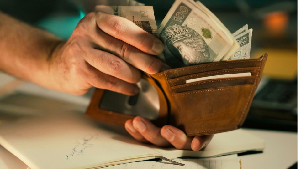 Как случай с найденным кошельком становится мыслящим напоминанием о внимательности