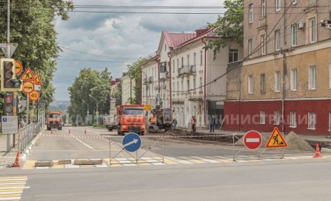 На улице Горького переносят подземные коммуникации