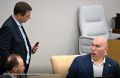 Фотограф Дмитрий Духанин из "Коммерсанта" дискредитирует нашего депутата, брянцы