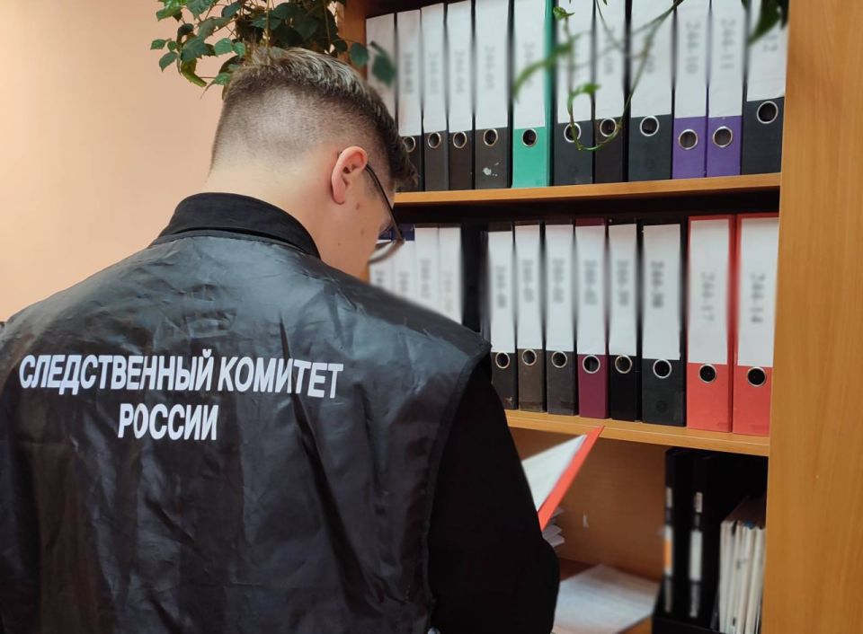 В Почепском районе завершено расследование уголовного дела о мошенничестве при исполнении муниципального контракта (ч. 3 ст. 159 УК РФ)