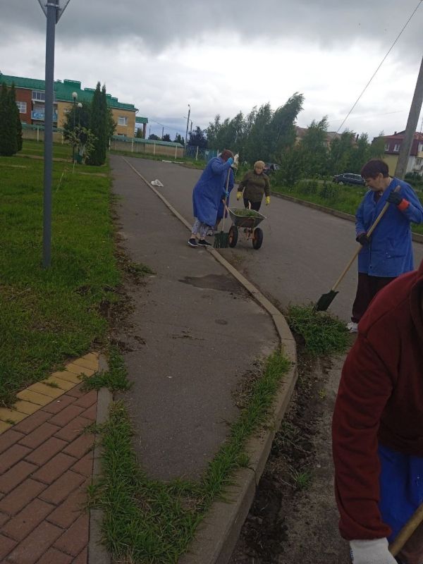 &quot;Есть такое твердое правило - встал утром, умылся, привел себя в порядок - и сразу же приведи в порядок свою планету!&quot;