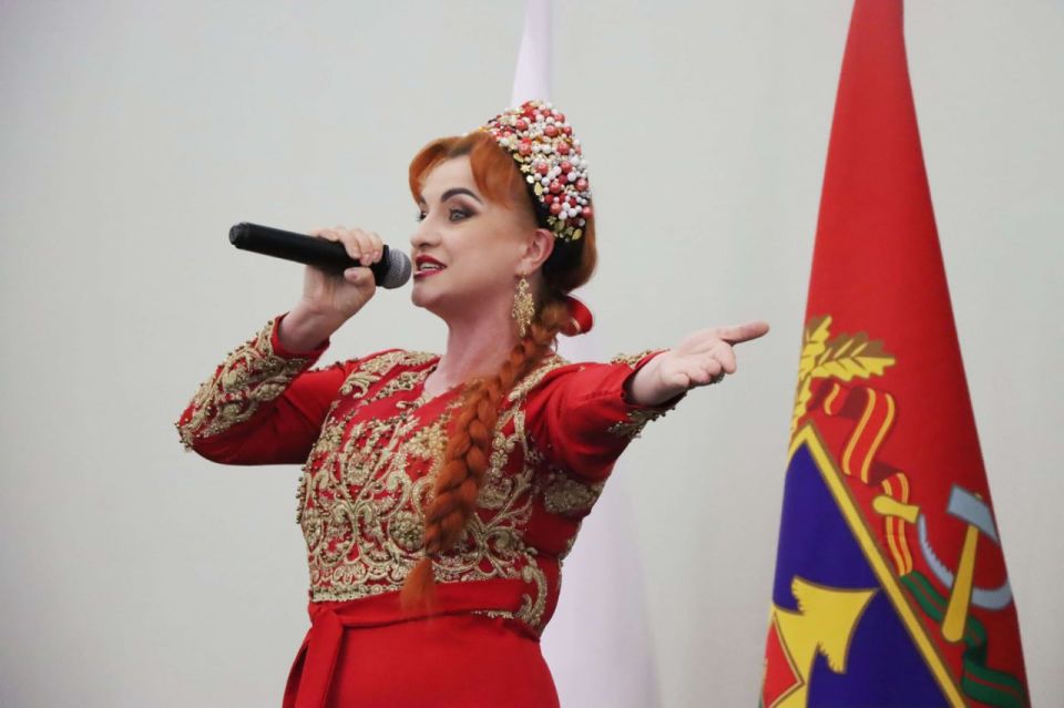 В Брянске прошла торжественная церемония, посвящённая Дню образования Брянской области