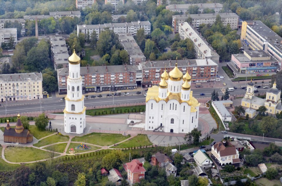 Минобороны России:. В течение прошедшей ночи дежурными средствами ПВО уничтожен и перехвачен 91 украинский беспилотный летательный аппарат самолетного типа: 20 - над территорией Белгородской области