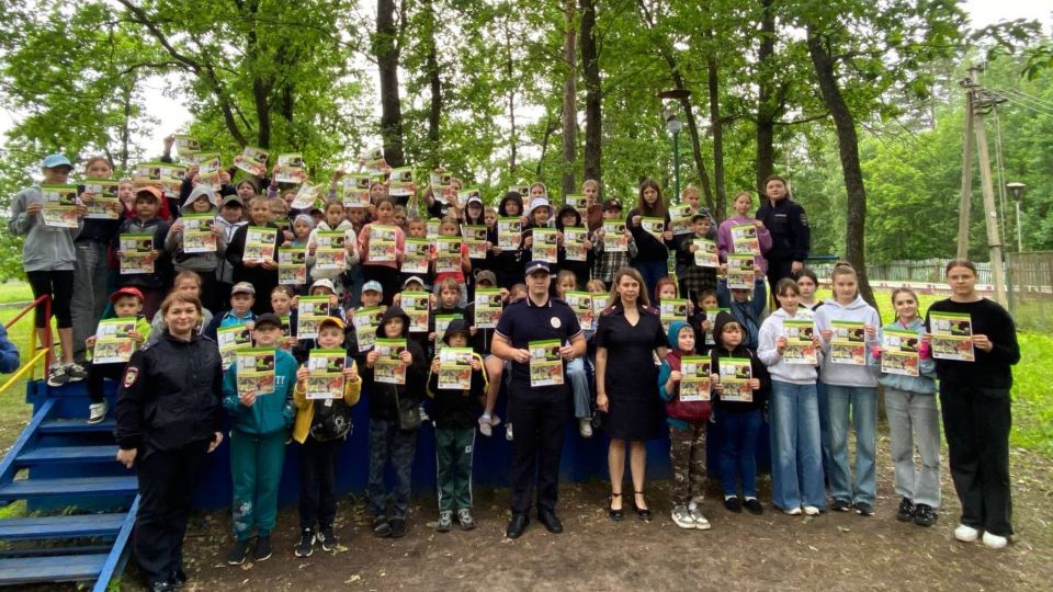 Брянские полицейские поставили на профилактический учет 75 детей
