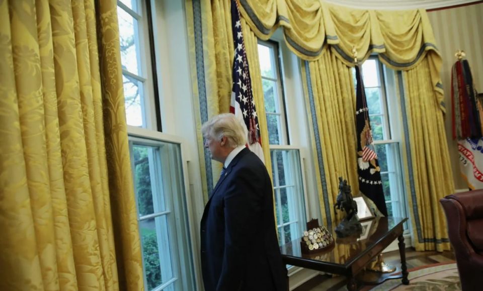 Главное к этому часу:. Дональд Трамп заявил, что сделка по Газе, которая позволит завершить боевые действия на Ближнем Востоке, «уже близка», а переговоры с Путиным по Украине оказались сложнее, чем он думал