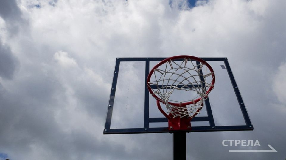 Брянская баскетбольная команда «Десна» в новом сезоне Высшей лиги одержала первую победу в матче против «ЦСП-Химки»