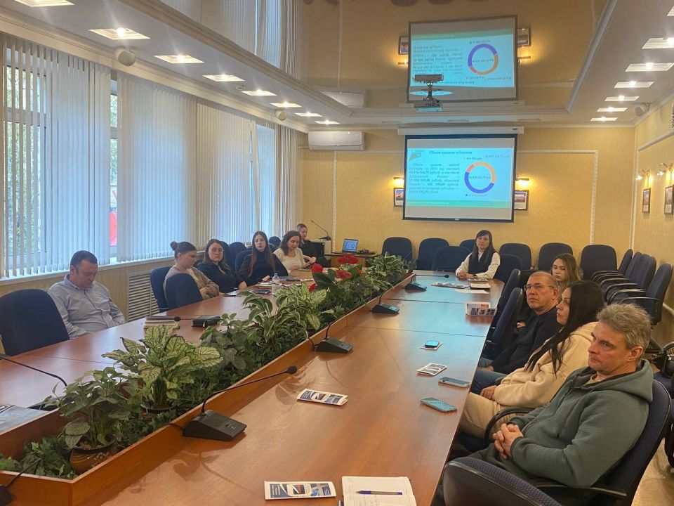 В Заседании Молодежного совета при Министерстве культуры и туризма Московской области приняла участие заместитель председателя молодёжного совета при департаменте культуры Брянской области - Дарья Толкачева