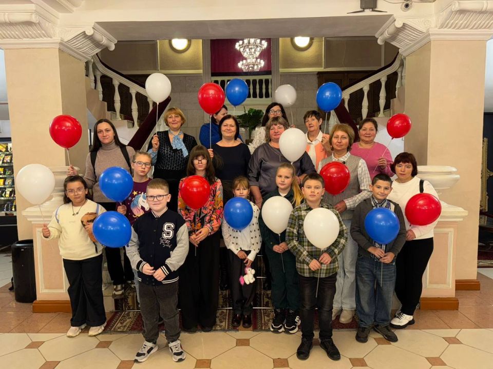     ,    ,              19-        ...