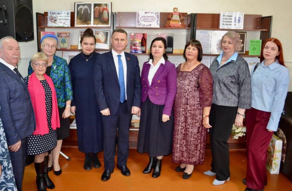 22 октября библиотека №7 п. Радица-Крыловка отметила свой 100-летний юбилей!