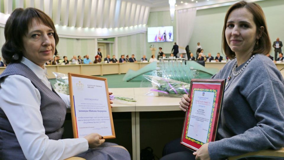 В Брянске вручили заслуженные награды дорожникам в честь профессионального праздника