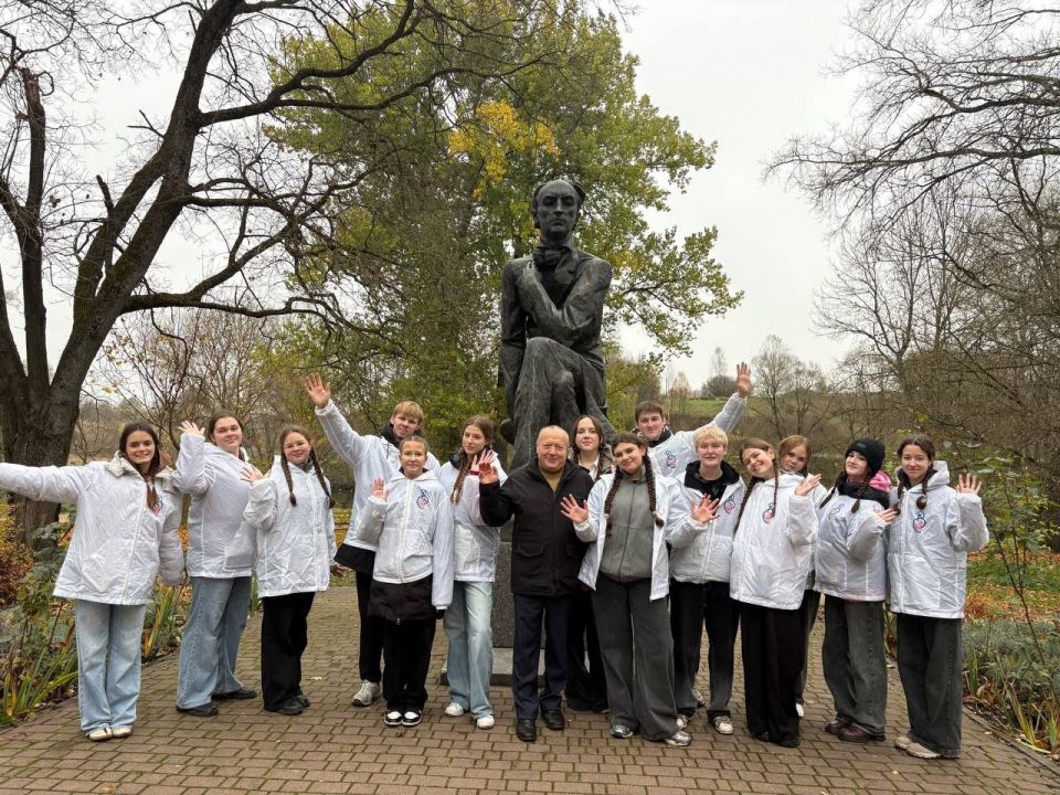 Сохраняя наследие: волонтеры культуры в Овстуге