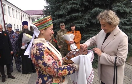 Александр Богомаз: Рад приветствовать на Брянской земле российскую биатлонистку, двукратную олимпийскую чемпионку в эстафете, трехкратную чемпионку мира, Заслуженного мастера спорта России Ольгу Алексеевну Зайцеву!