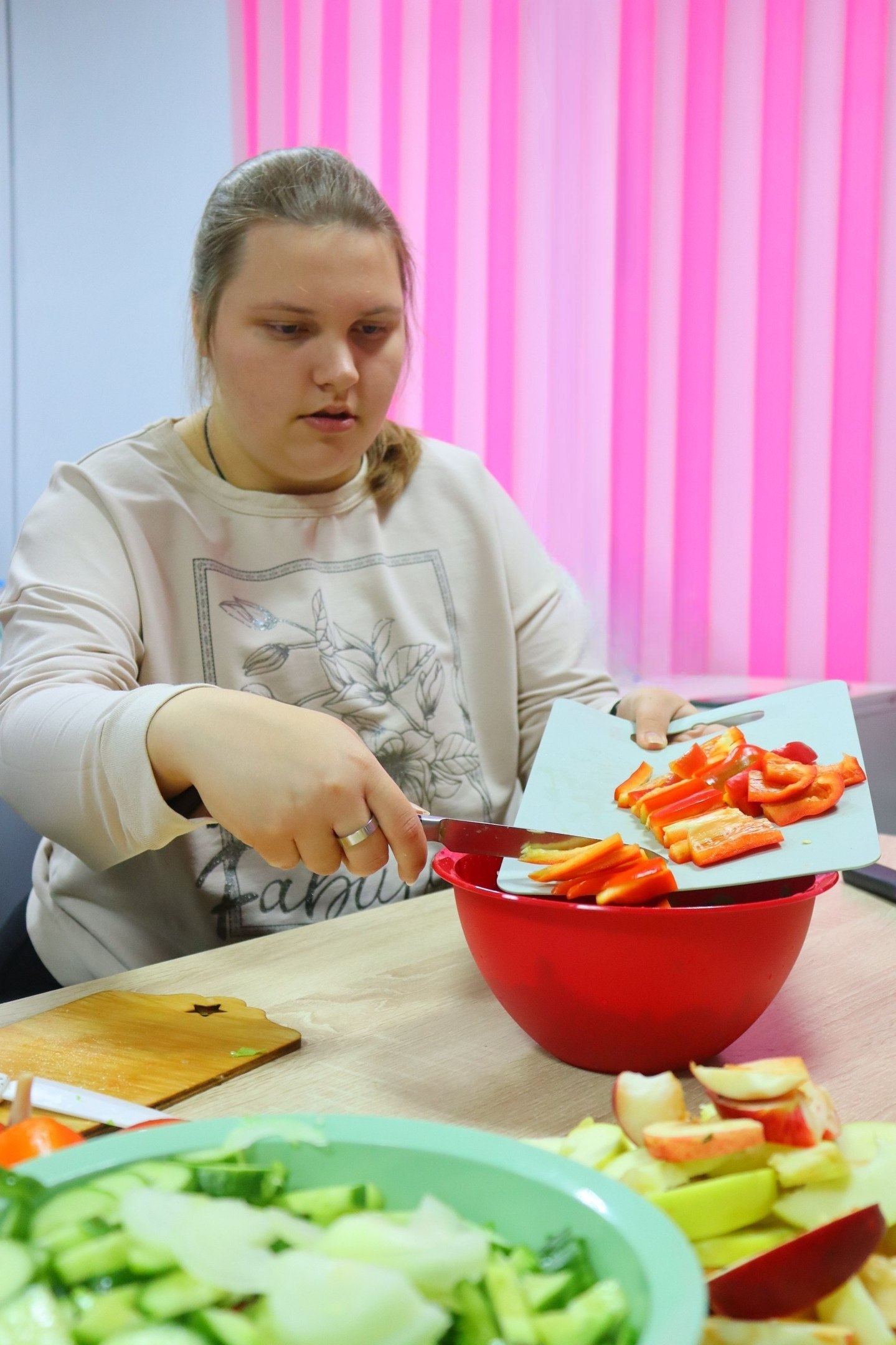 Каждый год, 16 октября, отмечают Международный день здорового питания, обращая внимание на необходимость формирования грамотного подхода к выбору еды и ответственности за собственное здоровье Каждый год, 16 октября, отмечают Международный день здорового питания, обращая внимание на необходимость формирования грамотного подхода к выбору еды и ответственности за собственное здоровье