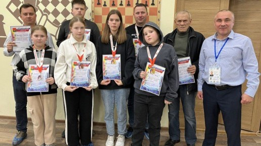 В Брянске определили победителей турнира по шахматам памяти Яшелина