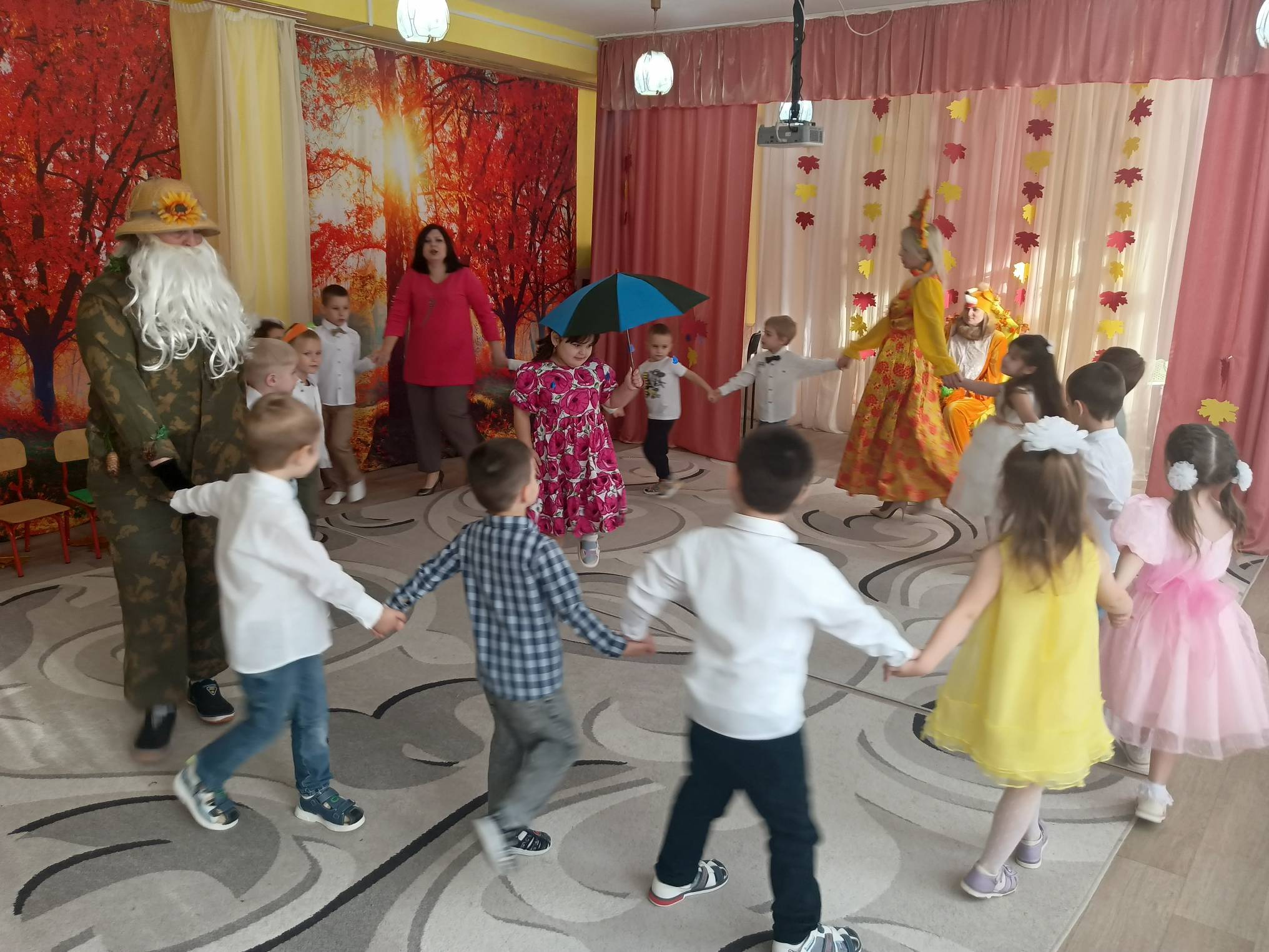 28 октября в МБДОУ-д/с №27 «Чебурашка» состоялся праздник «В гостях у Осени» 28 октября в МБДОУ-д/с №27 «Чебурашка» состоялся праздник «В гостях у Осени»