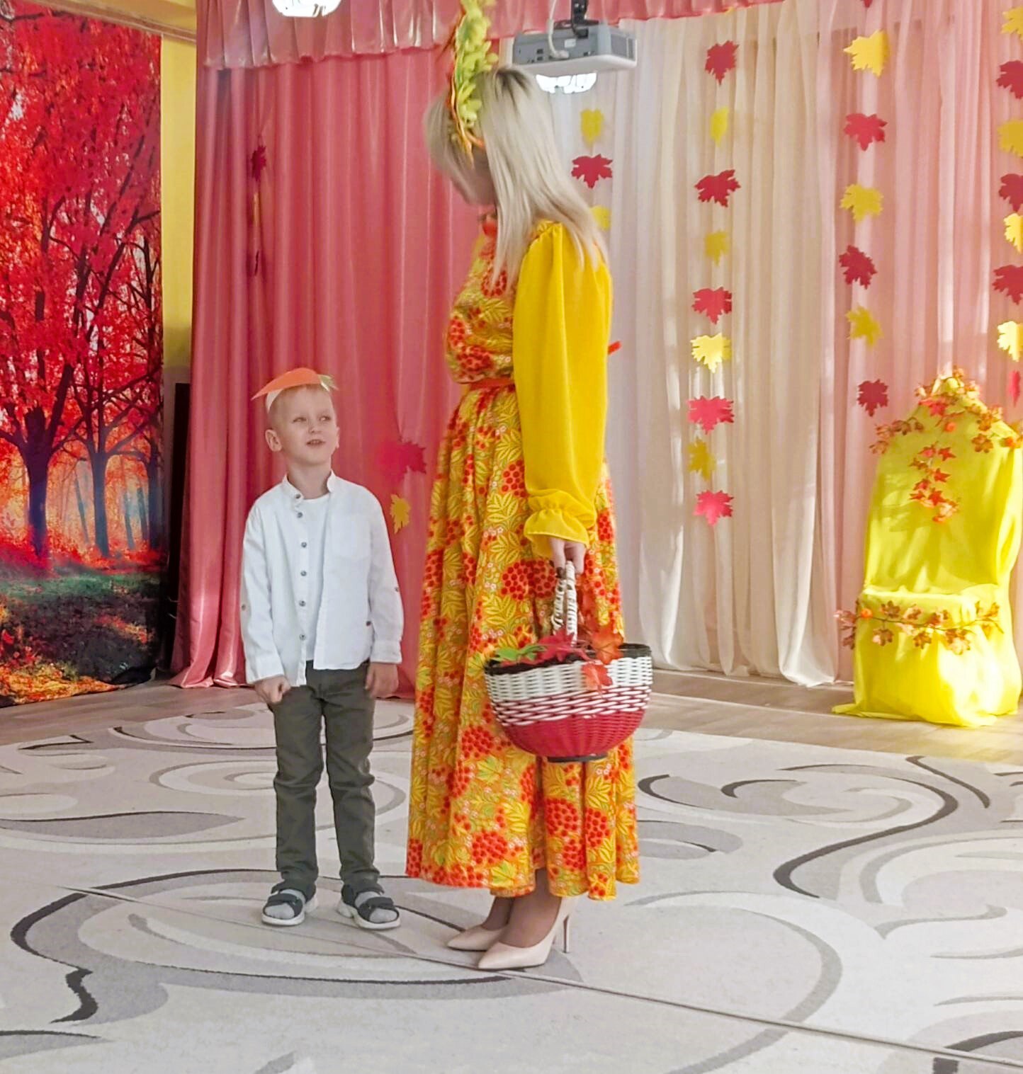 28 октября в МБДОУ-д/с №27 «Чебурашка» состоялся праздник «В гостях у Осени» 28 октября в МБДОУ-д/с №27 «Чебурашка» состоялся праздник «В гостях у Осени»