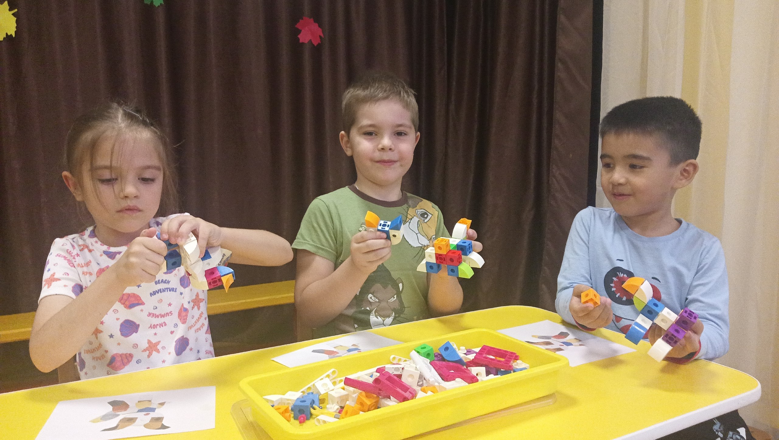 27 октября 2025 года в МБДОУ -детский сад №25 «Огонёк» в рамках празднования Дня народного единства, совместно с Клинцовским ГАУ ДО детский технопарк "Кванториум" прошло мероприятие: «Инженерные каникулы «ТехноОсень-2025»... 27 октября 2025 года в МБДОУ -детский сад №25 «Огонёк» в рамках празднования Дня народного единства, совместно с Клинцовским ГАУ ДО детский технопарк "Кванториум" прошло мероприятие: «Инженерные каникулы «ТехноОсень-2025»...