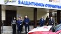 Александр Богомаз вручил ветерану СВО ключи от нового автомобиля с ручным управлением