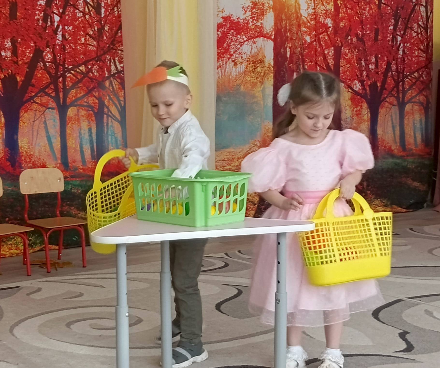 28 октября в МБДОУ-д/с №27 «Чебурашка» состоялся праздник «В гостях у Осени» 28 октября в МБДОУ-д/с №27 «Чебурашка» состоялся праздник «В гостях у Осени»