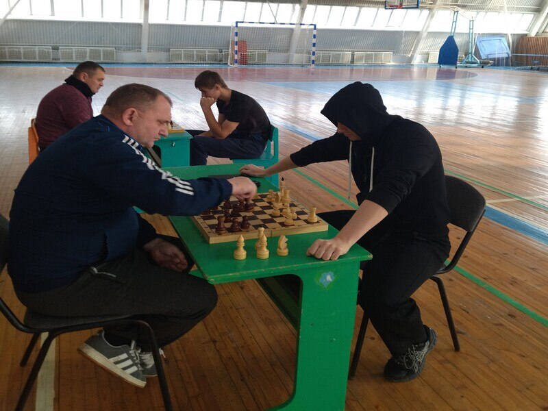 28 октября 2025 года в ФОК «Беседь» состоялся предпраздничный турнир по шахматам и шашкам, посвященный Дню народного единства 28 октября 2025 года в ФОК «Беседь» состоялся предпраздничный турнир по шахматам и шашкам, посвященный Дню народного единства
