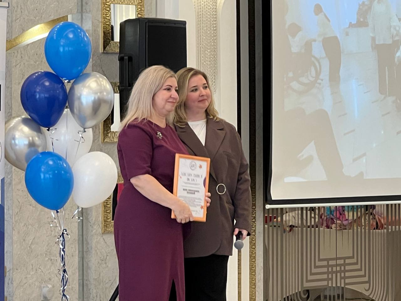 26 октября свой первый день рождения отметила студия инклюзивного танца «Равный танец» 26 октября свой первый день рождения отметила студия инклюзивного танца «Равный танец»