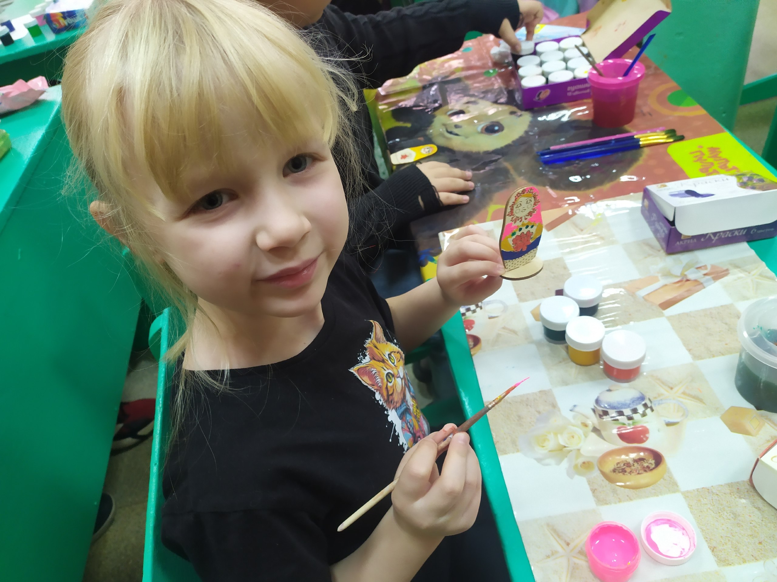 В ЦДТ состоялся мастер – класс «Роспись по дереву» В ЦДТ состоялся мастер – класс «Роспись по дереву»