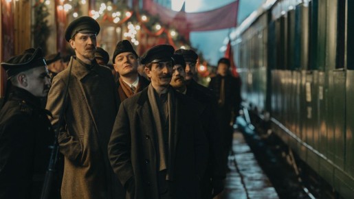 Кайстро о "Хрониках" Кончаловского: у каждого кадра свой аналог, в этом очарование сериала