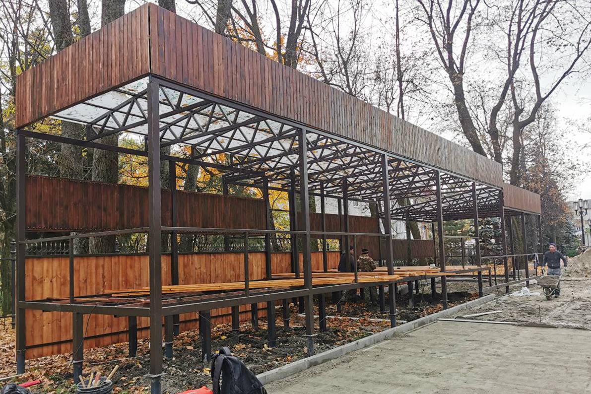 СТРОИТСЯ НОВЫЙ КУЛЬТУРНО-ДОСУГОВЫЙ ЦЕНТР В ПАРКЕ-МУЗЕЕ ИМ. А. К. ТОЛСТОГО СТРОИТСЯ НОВЫЙ КУЛЬТУРНО-ДОСУГОВЫЙ ЦЕНТР В ПАРКЕ-МУЗЕЕ ИМ. А. К. ТОЛСТОГО