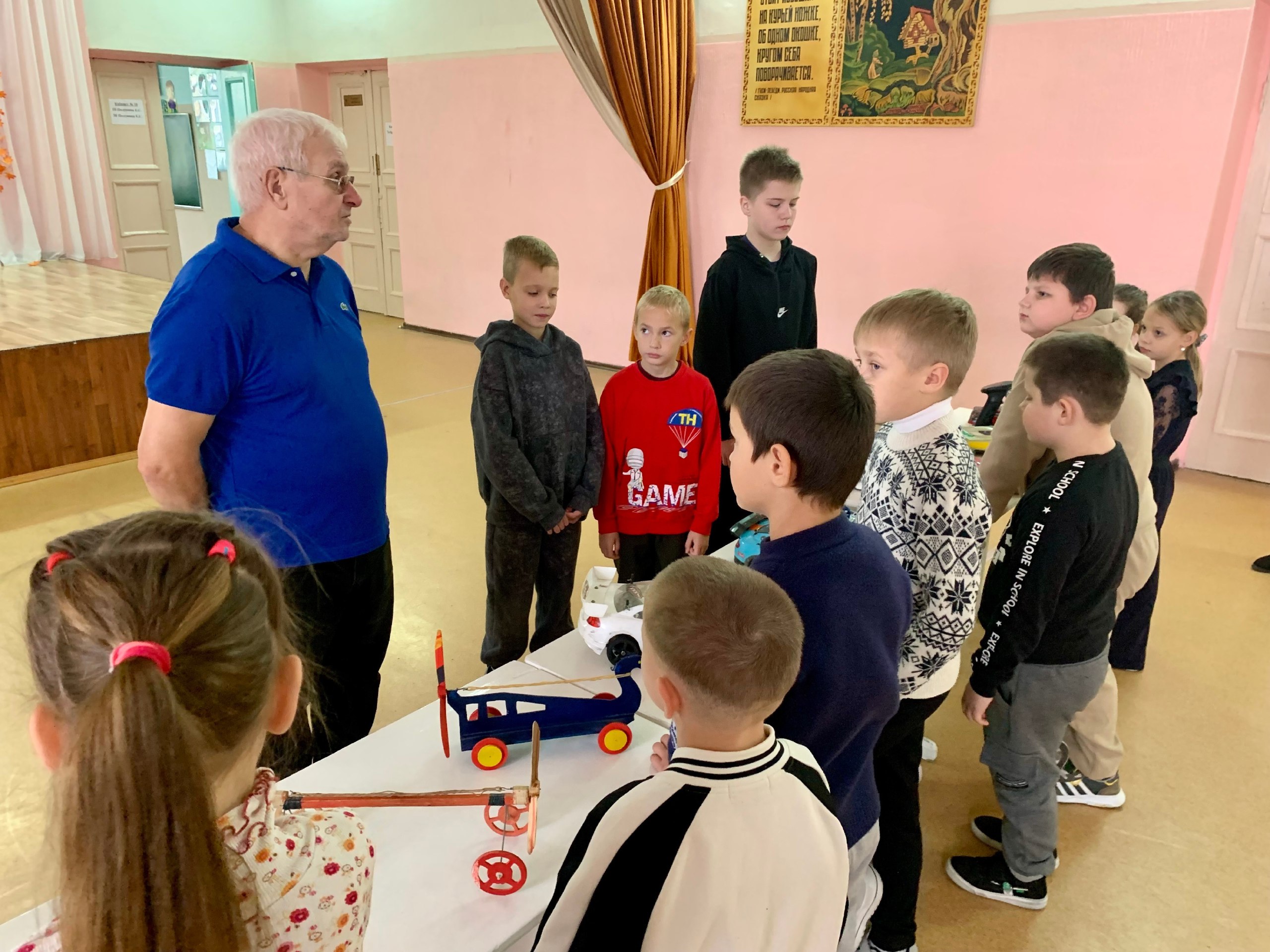 Очень интересно и увлекательно прошёл один из дней осенних каникул в Центре детского творчества