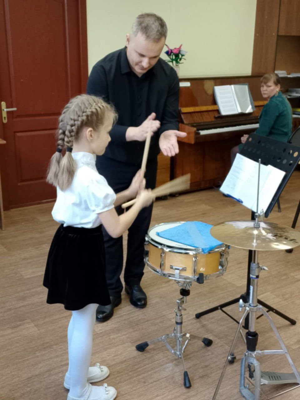 СОЗДАЕМ ТРАДИЦИИ - ВОСПИТЫВАЕМ МУЗЫКАНТОВ! СОЗДАЕМ ТРАДИЦИИ - ВОСПИТЫВАЕМ МУЗЫКАНТОВ!