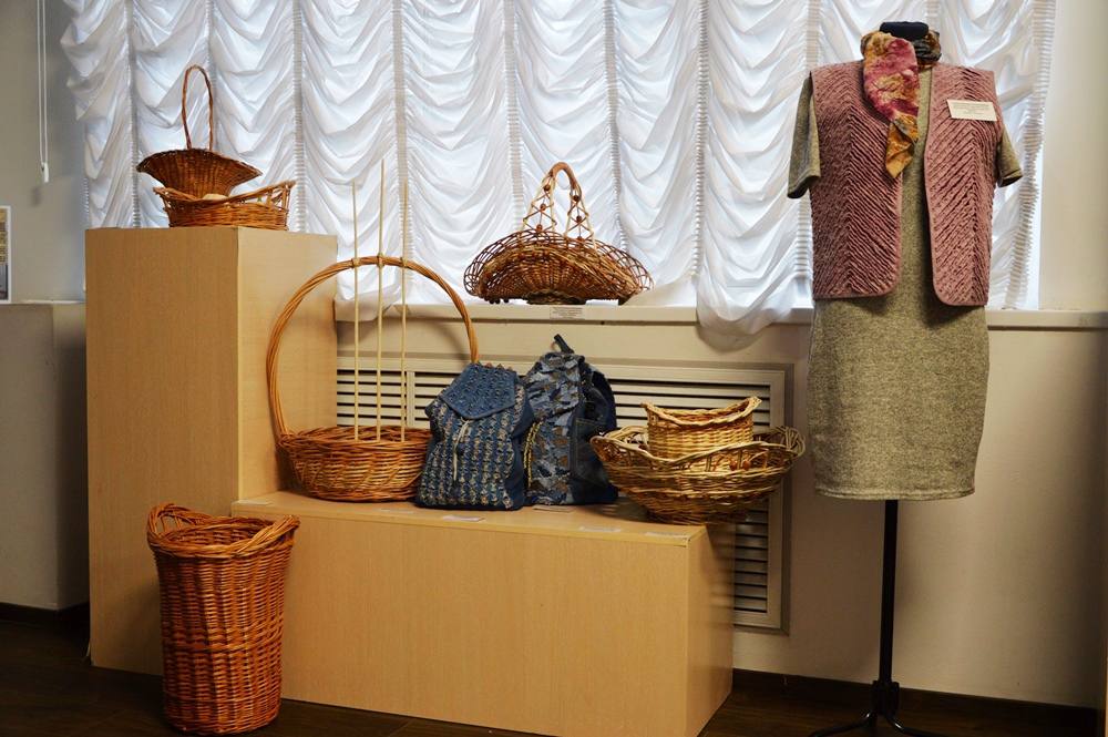 В Центре «Народное творчество открылась выставка работ народной школы-студии «Мастер»   В Центре «Народное творчество открылась выставка работ народной школы-студии «Мастер»