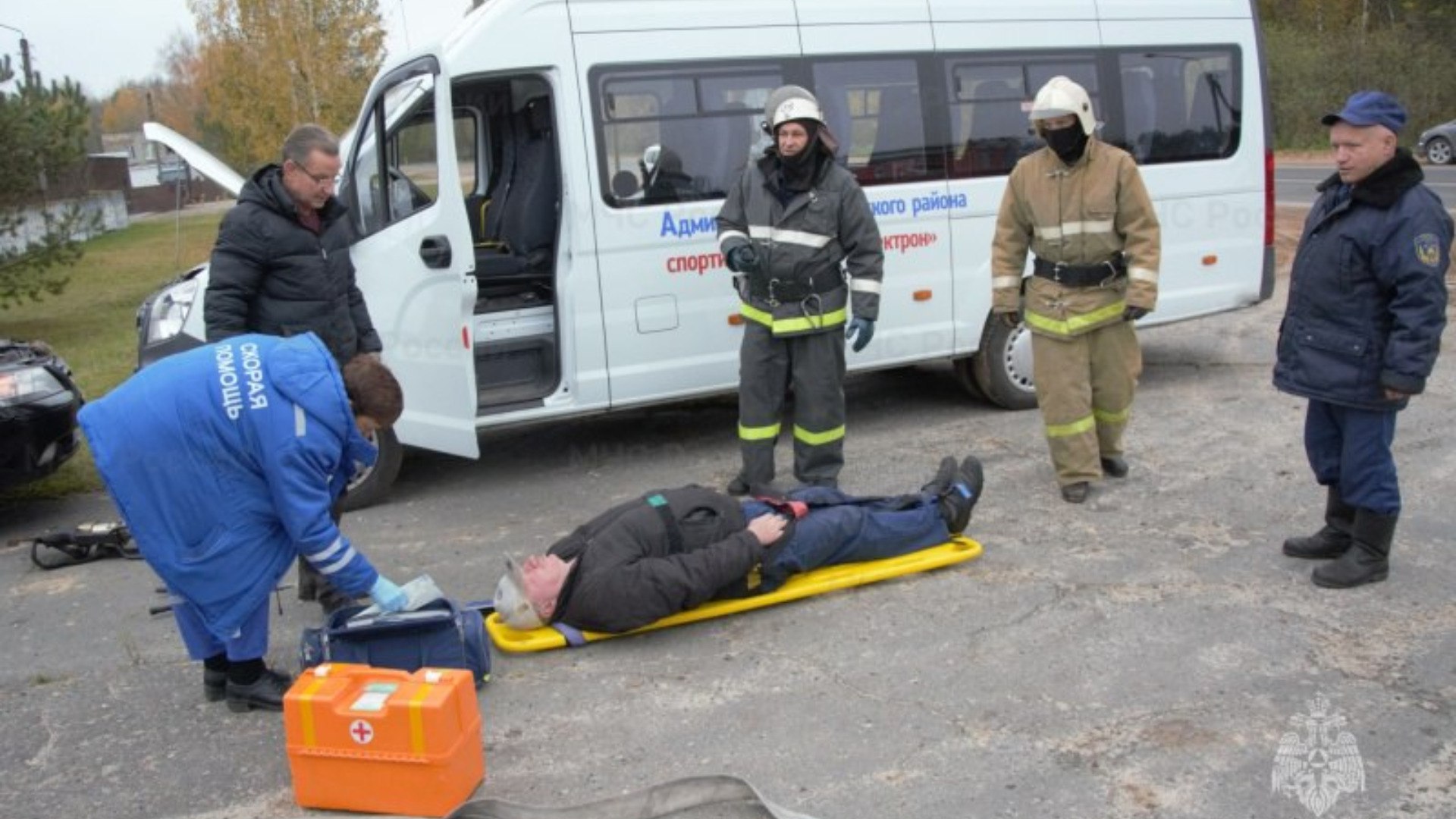 Учения спасателей в Унечском районе: отработана ликвидация ДТП с участием автобуса