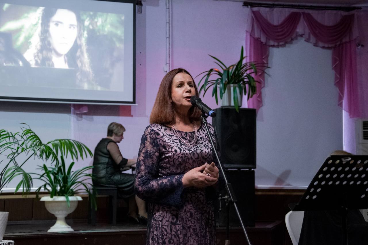 О ярких и талантливых людях, о меценатах Брянщины, о литературных и музыкальных именах родного края, в рамках проекта Пушкинская карта рассказали на мероприятии «Создатели родной земли» в Доме культуры Советского района