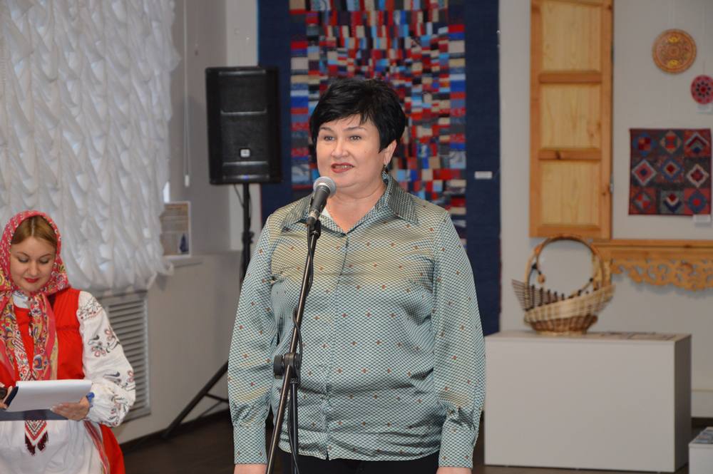 В Центре «Народное творчество открылась выставка работ народной школы-студии «Мастер»   В Центре «Народное творчество открылась выставка работ народной школы-студии «Мастер»