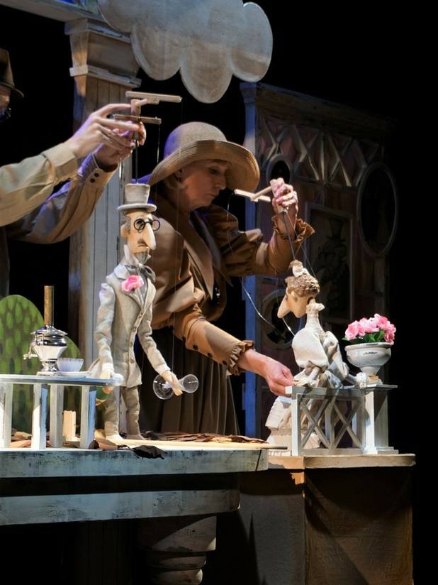 Брянский областной театр кукол снова ждет встречи со ВЗРОСЛЫМ ЗРИТЕЛЕМ! Брянский областной театр кукол снова ждет встречи со ВЗРОСЛЫМ ЗРИТЕЛЕМ!