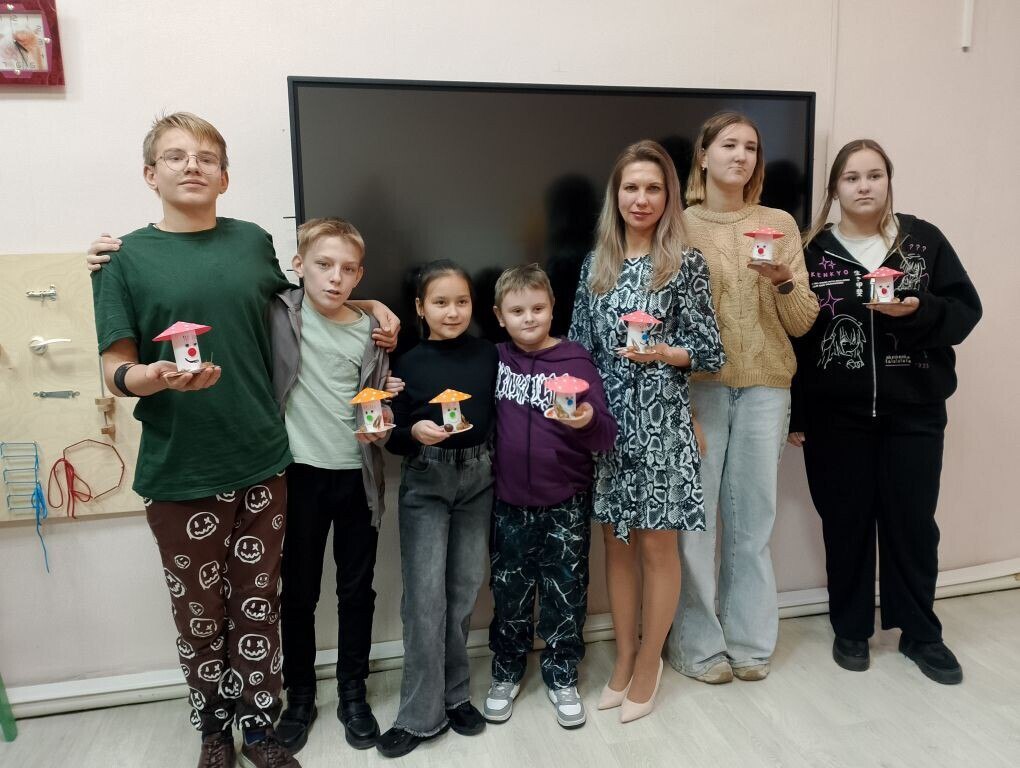 Лес – это сказочный мир, который полон загадок и тайн