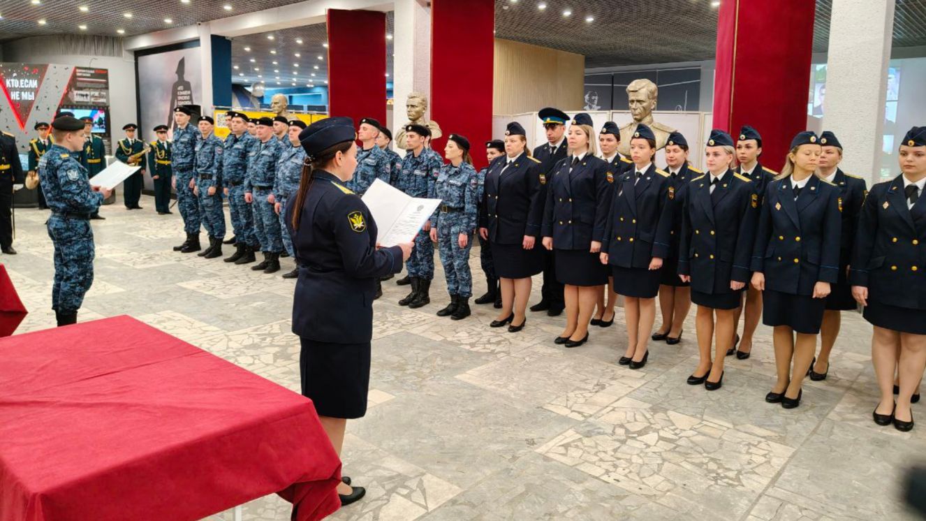 В Брянской области 37 приставов принесли торжественную присягу на верность закону