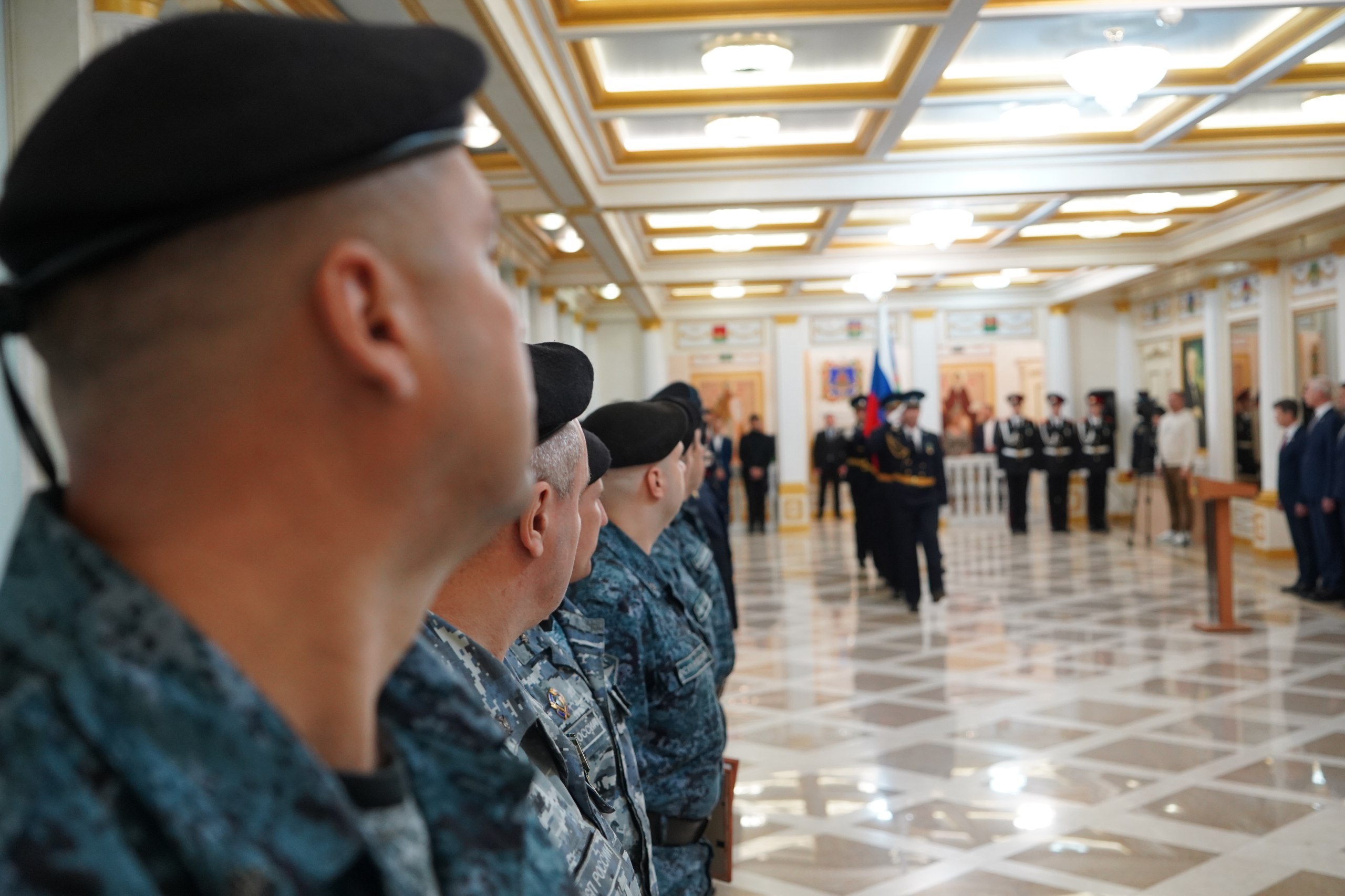 Александр Богомаз: Поздравил сотрудников и ветеранов Управления Федеральной службы судебных приставов по Брянской области с профессиональным праздником и знаменательной датой — 160-летием со дня основания института судебных... Александр Богомаз: Поздравил сотрудников и ветеранов Управления Федеральной службы судебных приставов по Брянской области с профессиональным праздником и знаменательной датой — 160-летием со дня основания института судебных...