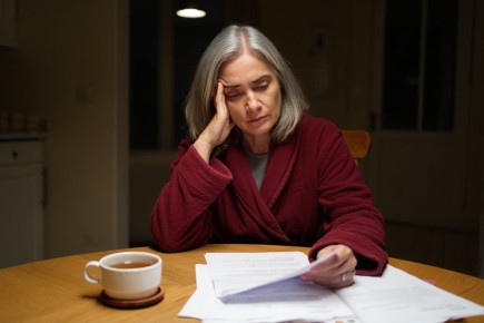 Почему пенсионеры передают недвижимость детям: страх или мудрость?