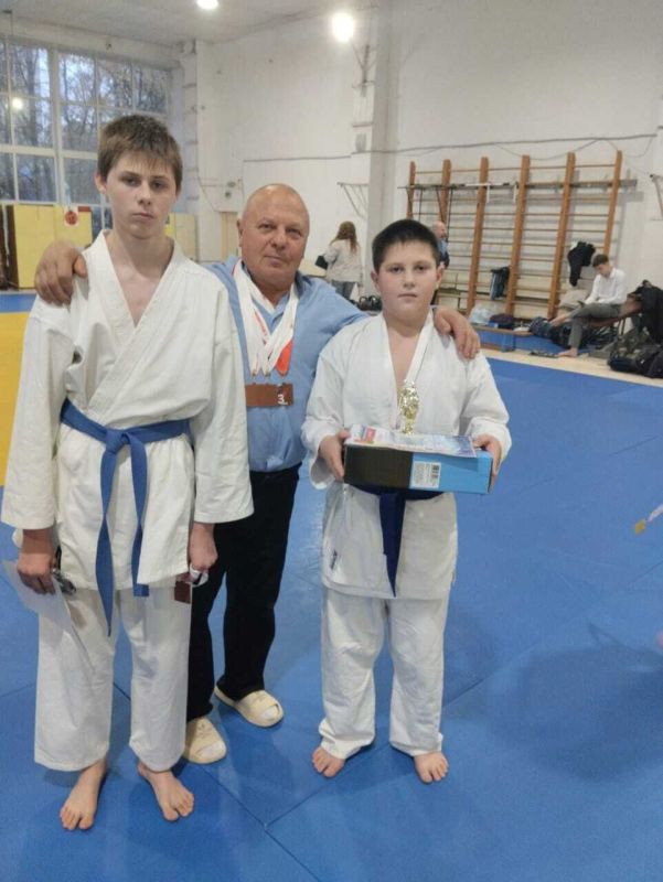 1           (  Ѩ, ),   ,  ,        ...