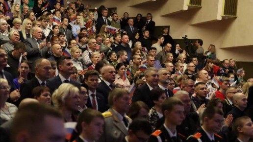 В Брянске прошел большой театрализованный концерт в честь Дня народного единства