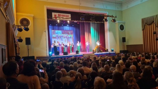 4 ноября танцевальный коллектив «Акварель» Центра детского творчества принял участие в торжественном концерте, посвященном Дню народного единства, который состоялось в ЦКиД «Современник»