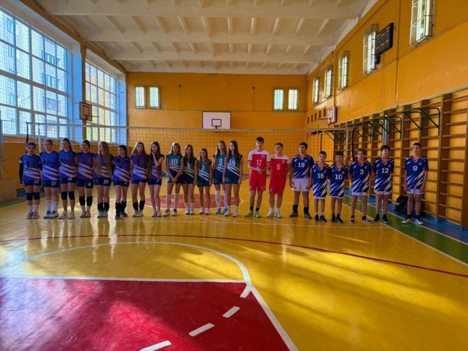 Завершилось Первенство области по волейболу среди юношей и девушек до 14 лет Завершилось Первенство области по волейболу среди юношей и девушек до 14 лет